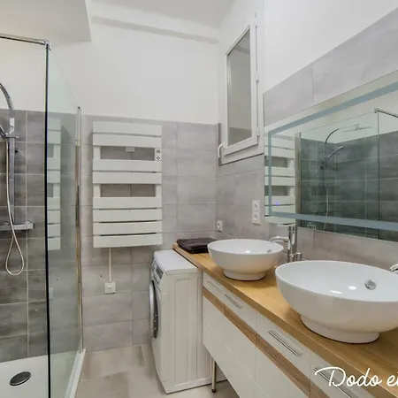 Air-conditioned 3 Bedroom Pont Du Las - Dodo Et Tartine